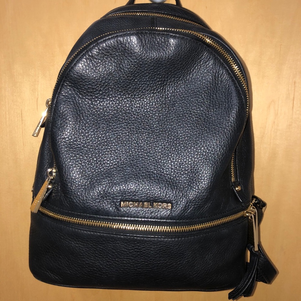 Michael Kors Woman’s Satchel leather backpack